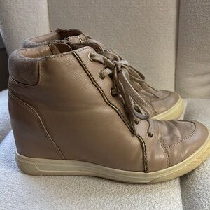 ALDO platform sneakers, size 7.5
